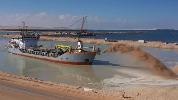 Dakhla Atlantic Port dredger pumping sand